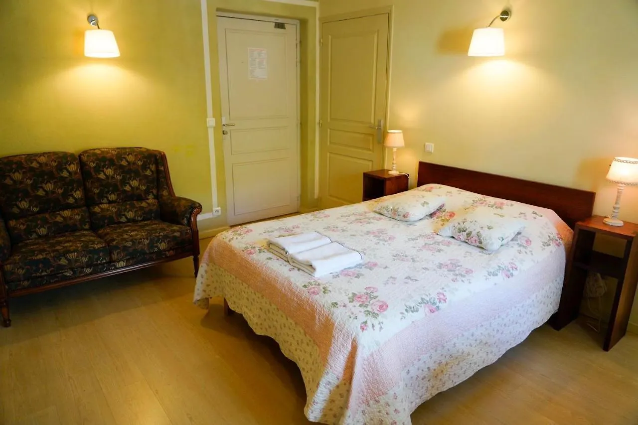 ブレル Chez Toon, Bar Deco Bed & Breakfast